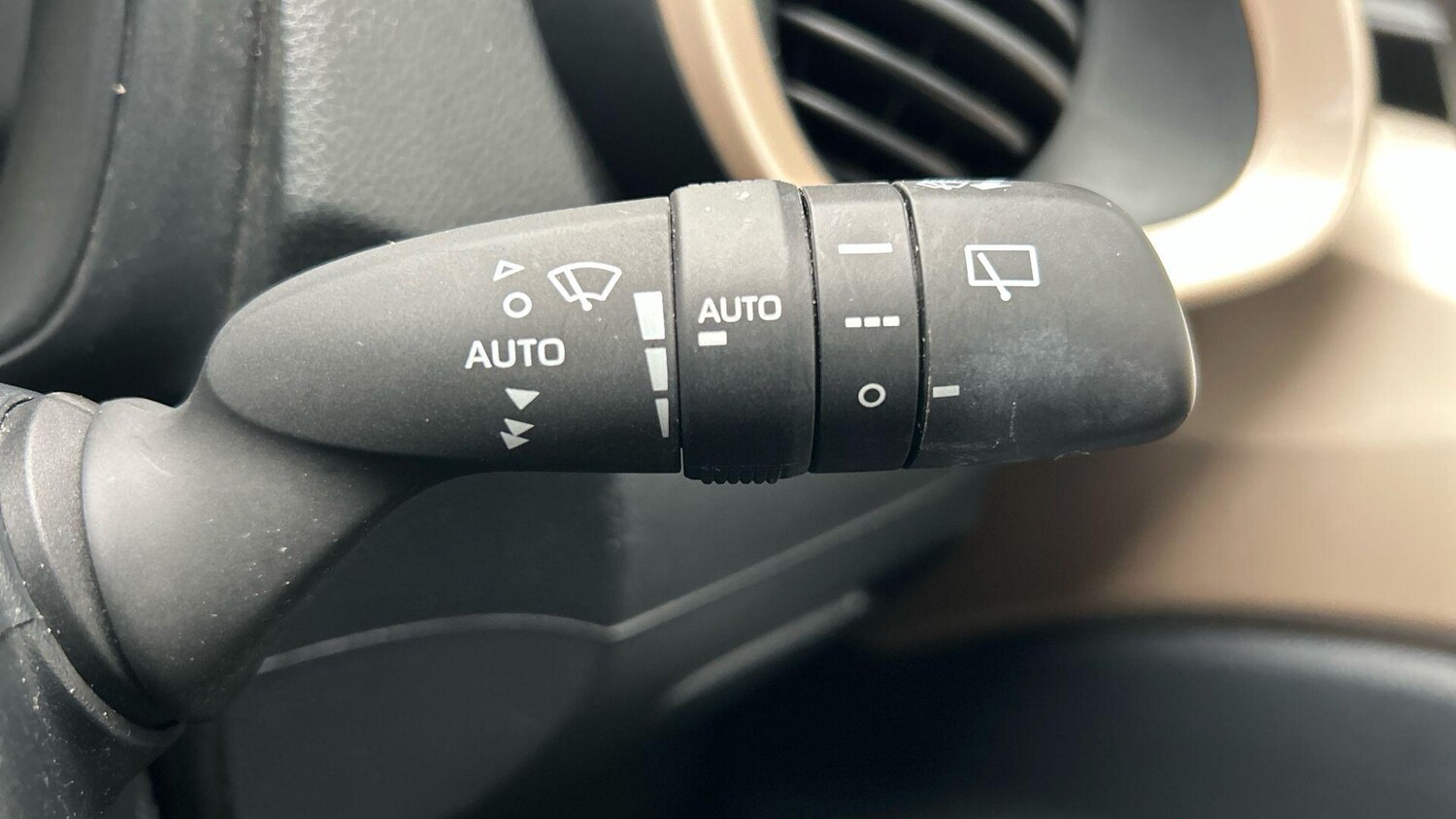 Used Toyota Aygo X 2023 for sale - 77587373: Photo 36