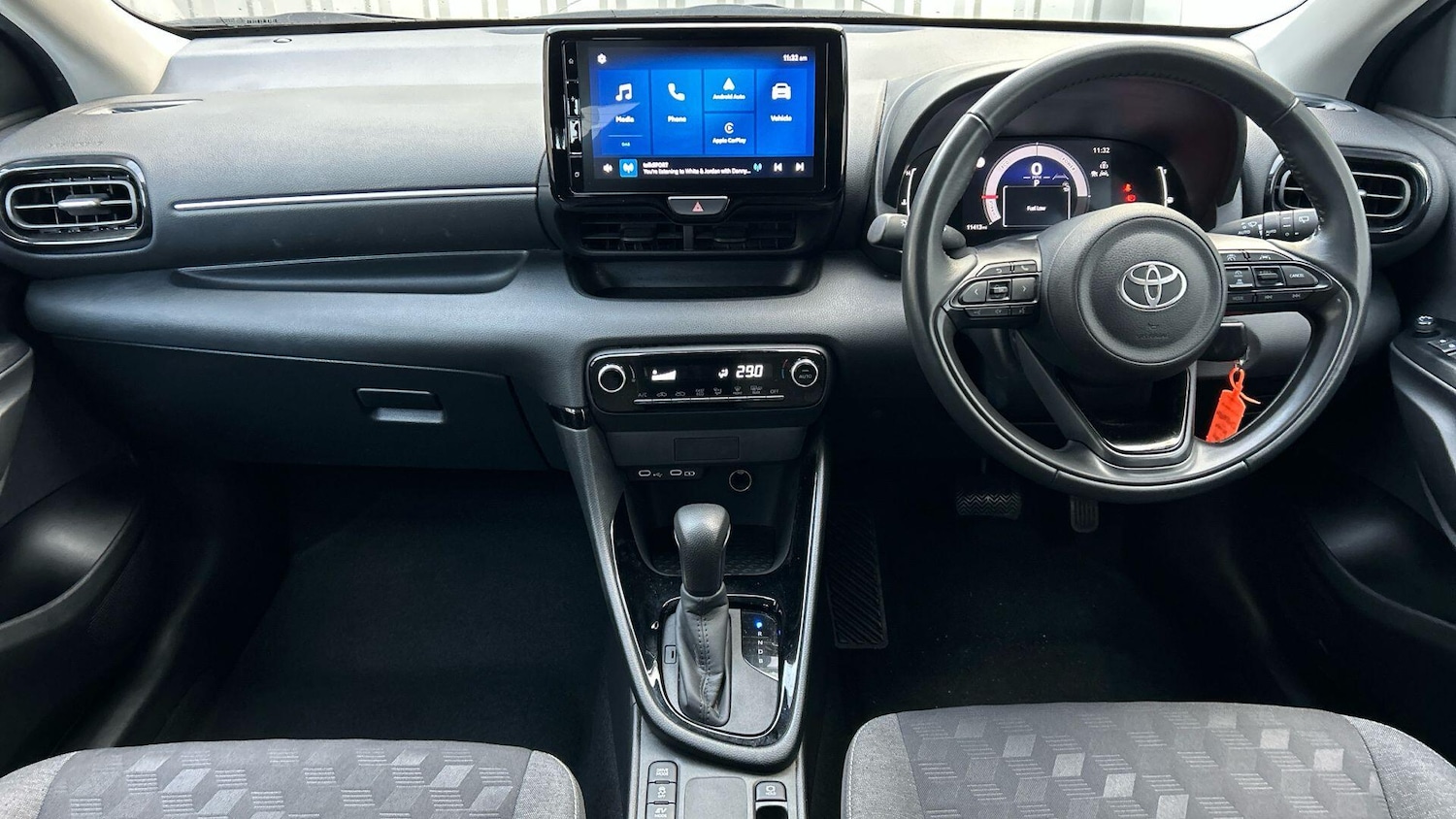 Used Toyota Yaris 2024 for sale - 77203752: Photo 9