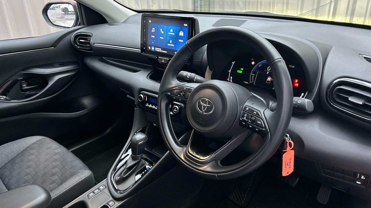 Used Toyota Yaris 2024 for sale - 77278508: Photo 10