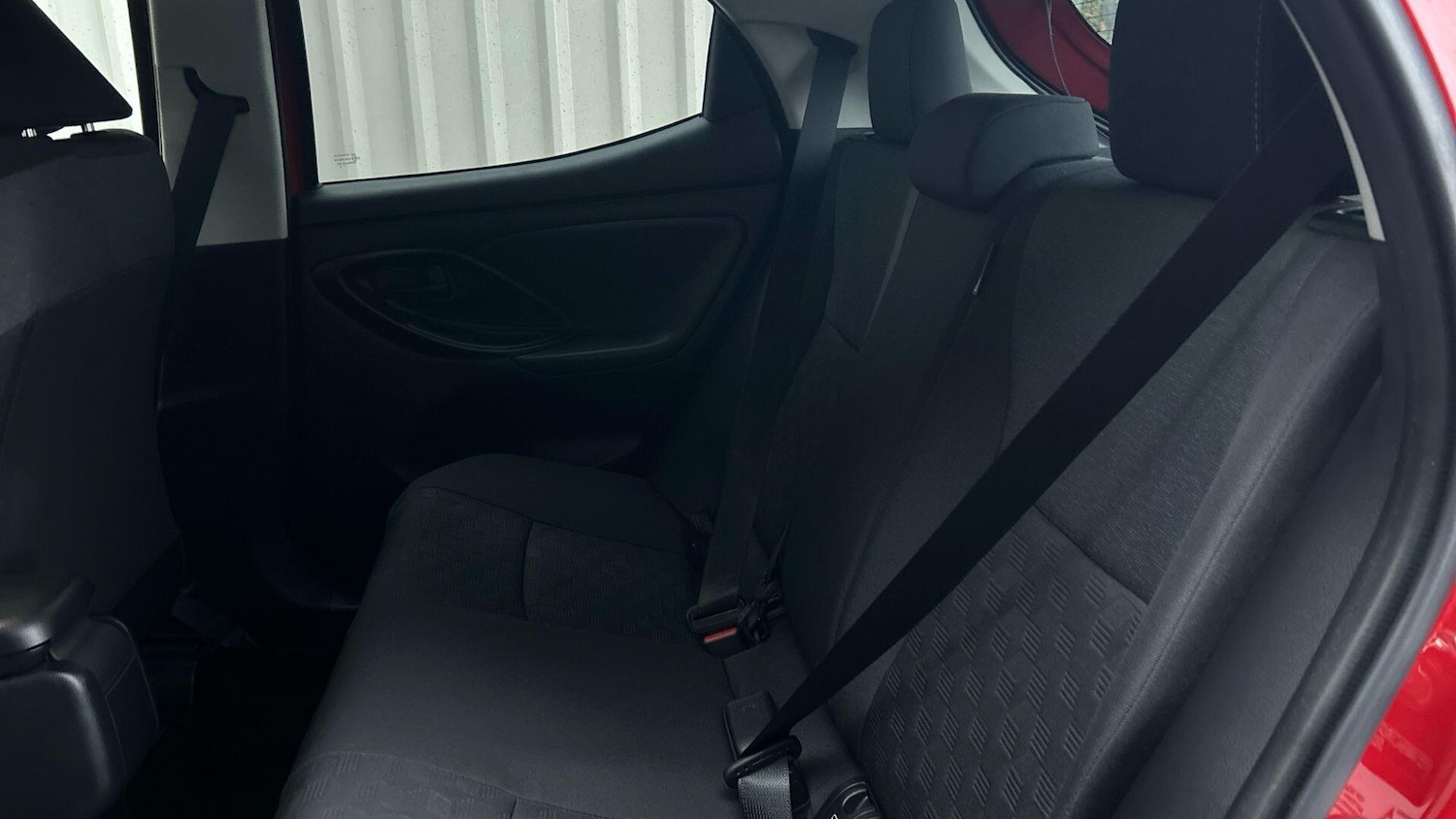 Used Toyota Yaris 2024 for sale - 77278508: Photo 17