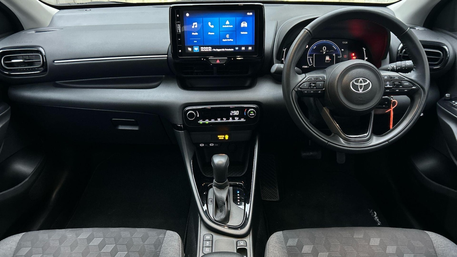 Used Toyota Yaris 2024 for sale - 77278508: Photo 9