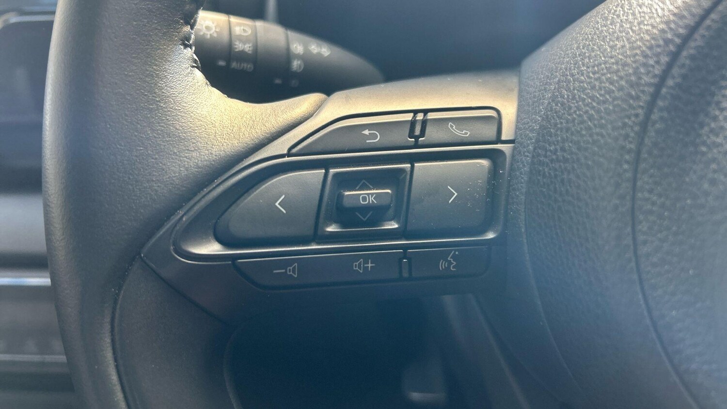 Used Toyota Yaris 2024 for sale - 78019263: Photo 36