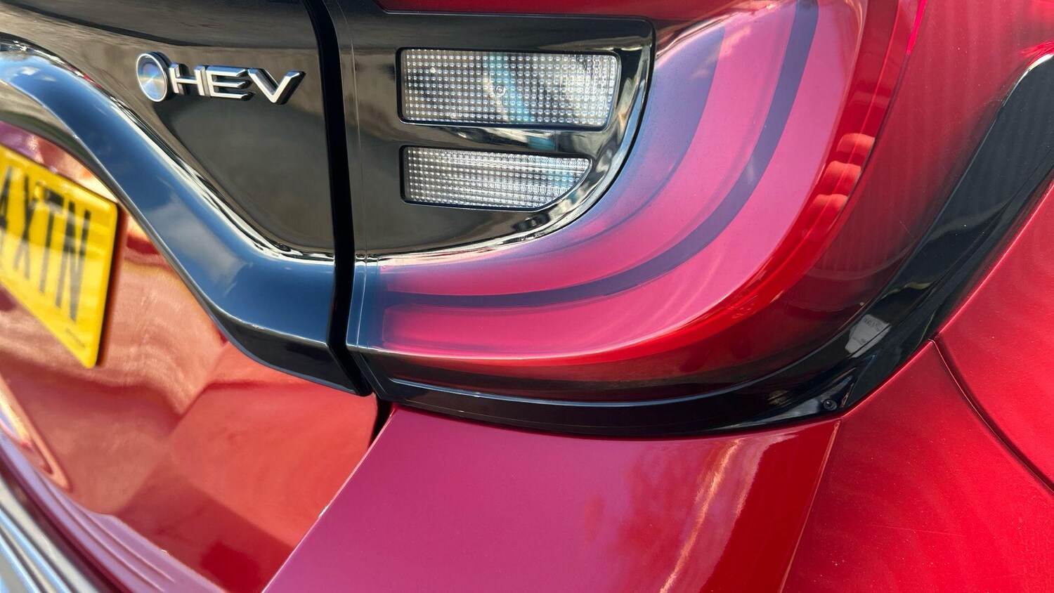 Used Toyota Yaris 2024 for sale - 78019263: Photo 44