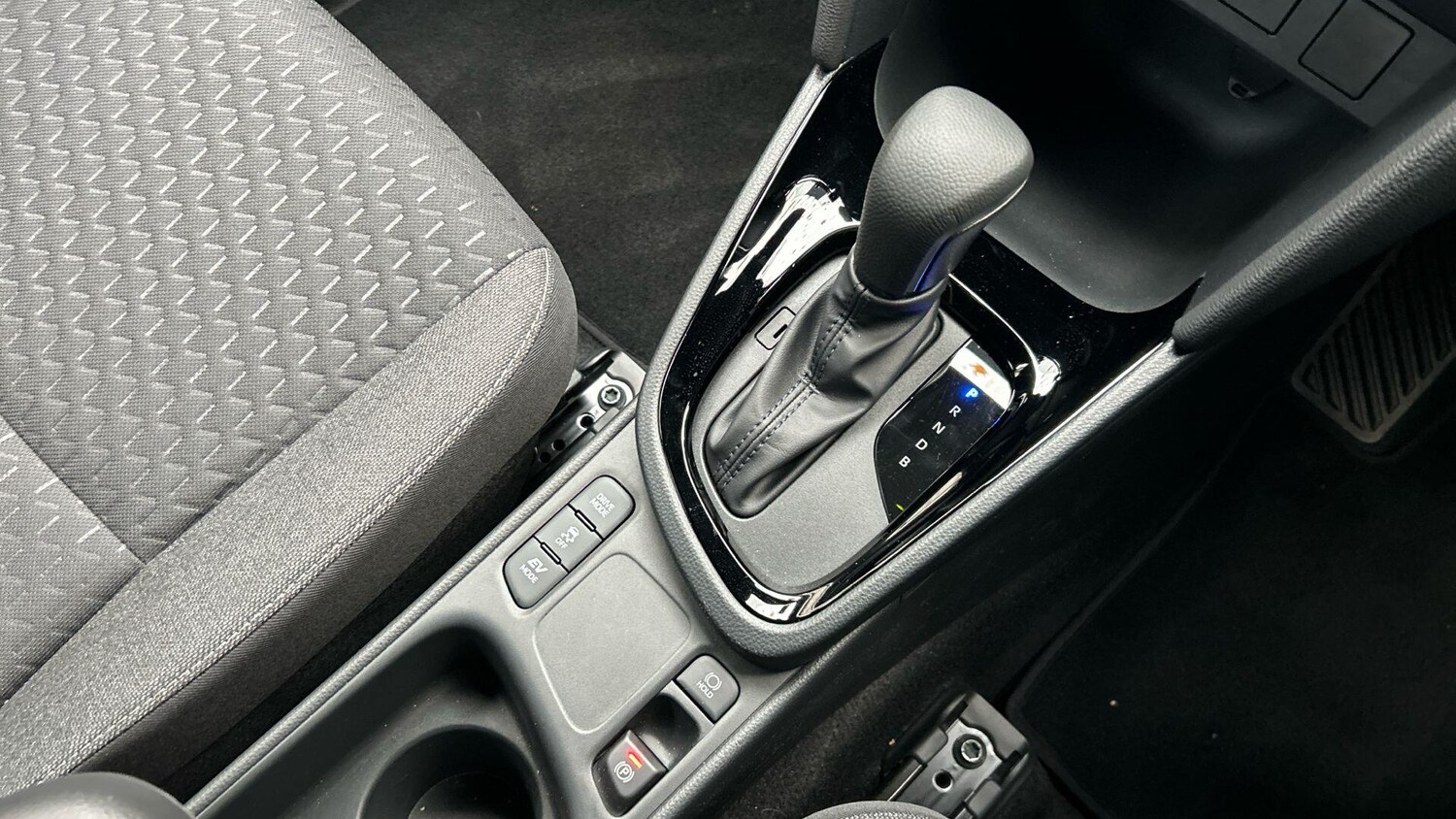 Used Toyota Yaris Cross 2025 for sale - 76561565: Photo 31