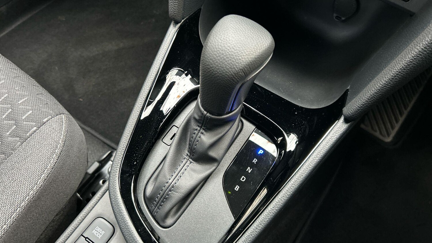 Used Toyota Yaris Cross 2025 for sale - 76561565: Photo 32