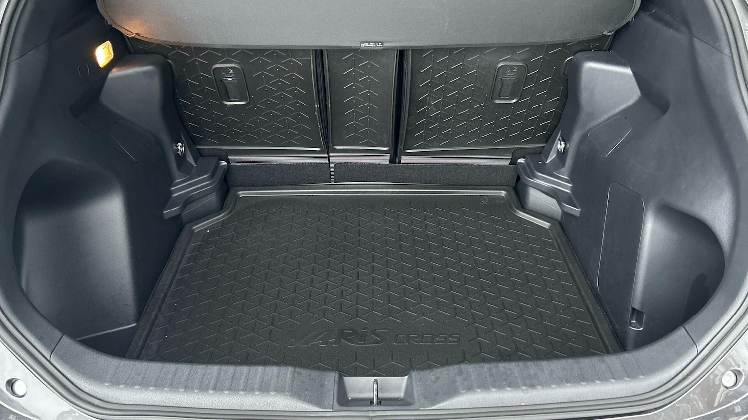 Used Toyota Yaris Cross 2022 for sale - 77130826: Photo 18