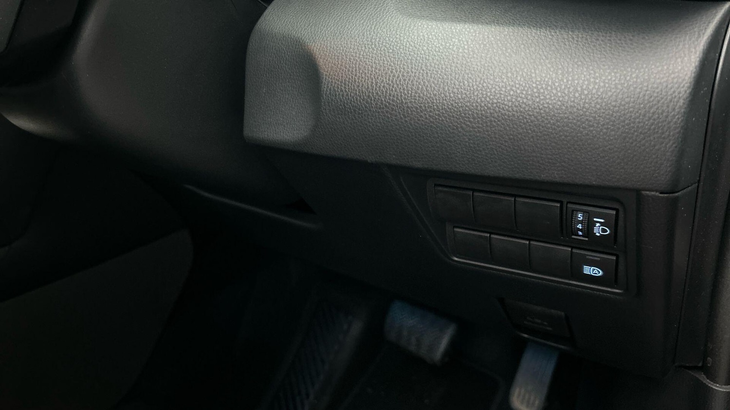 Used Toyota Yaris Cross 2022 for sale - 77130826: Photo 37