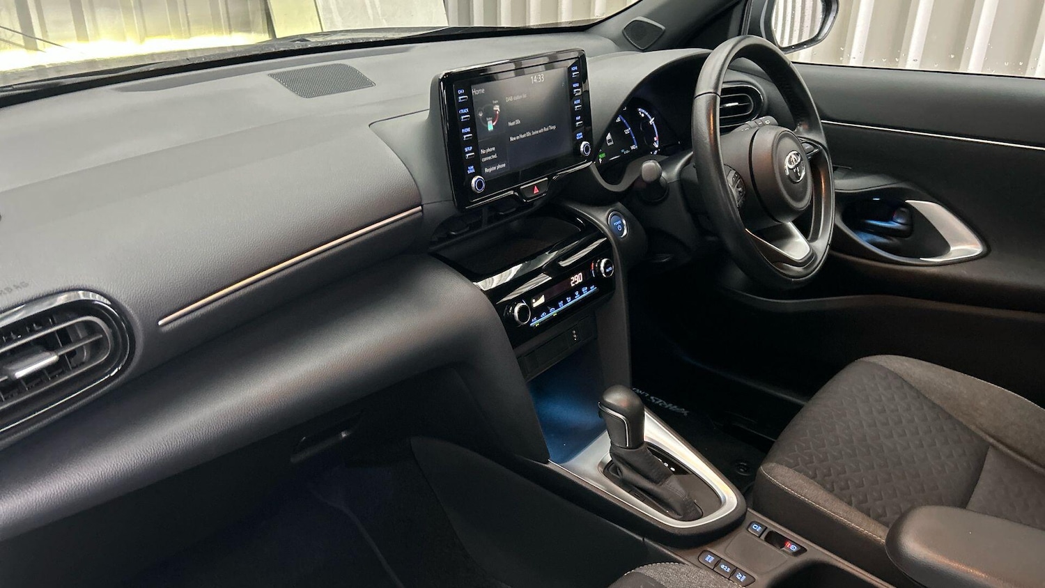 Used Toyota Yaris Cross 2022 for sale - 77130826: Photo 39