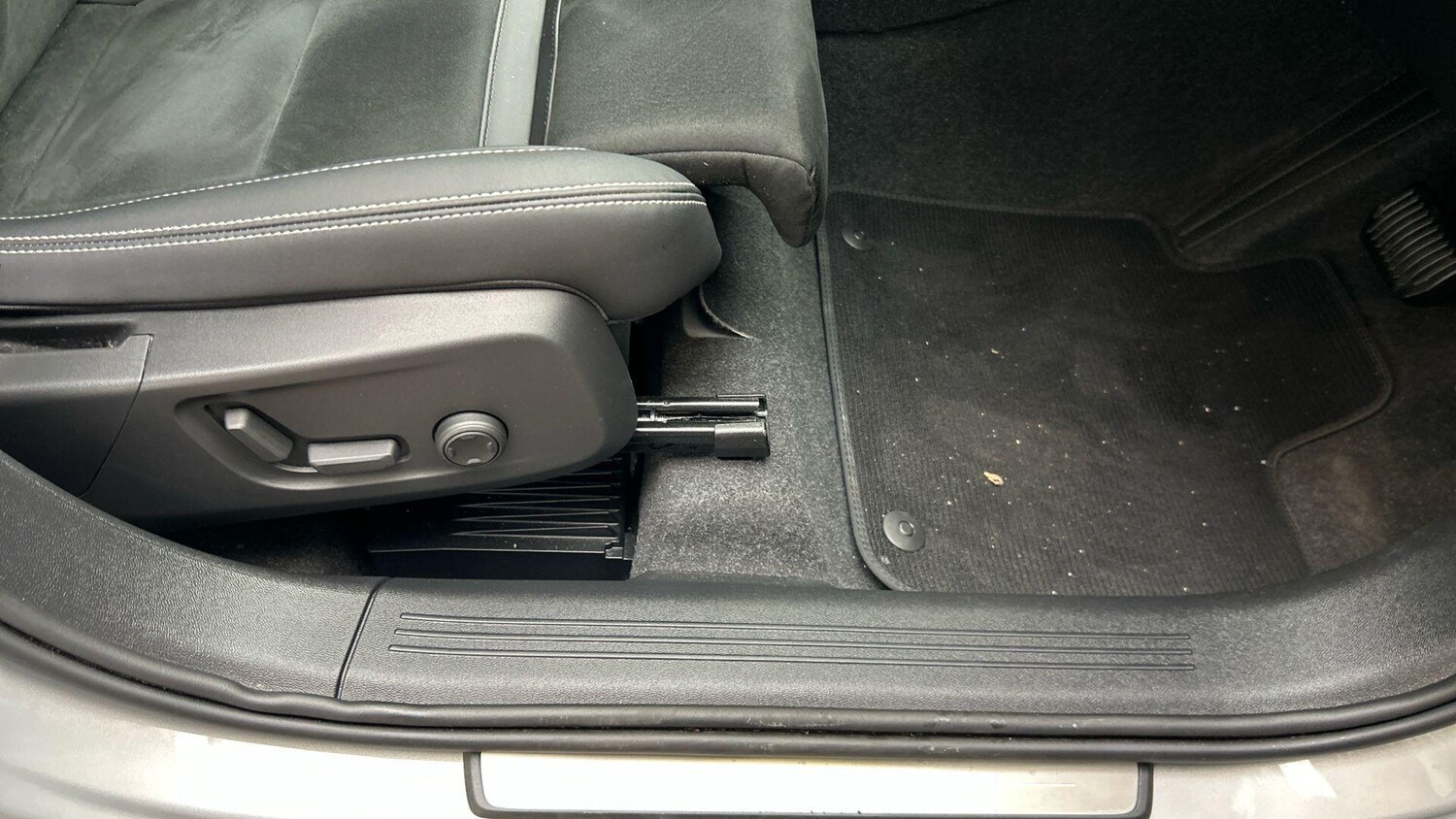 Used Volvo XC40 2023 for sale - 76270377: Photo 41