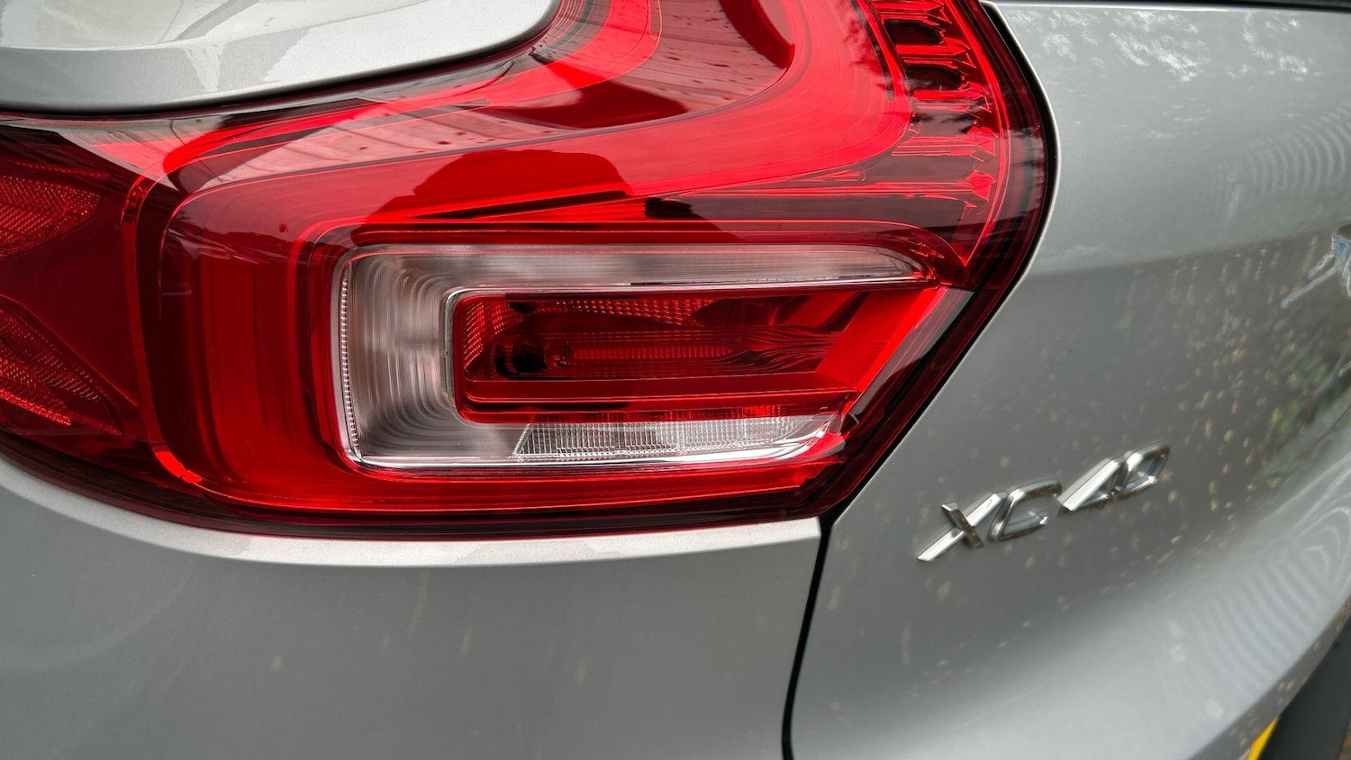 Used Volvo XC40 2023 for sale - 76270377: Photo 43