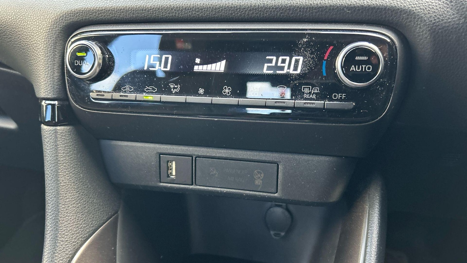 Used Toyota Yaris 2023 for sale - 78072661: Photo 29