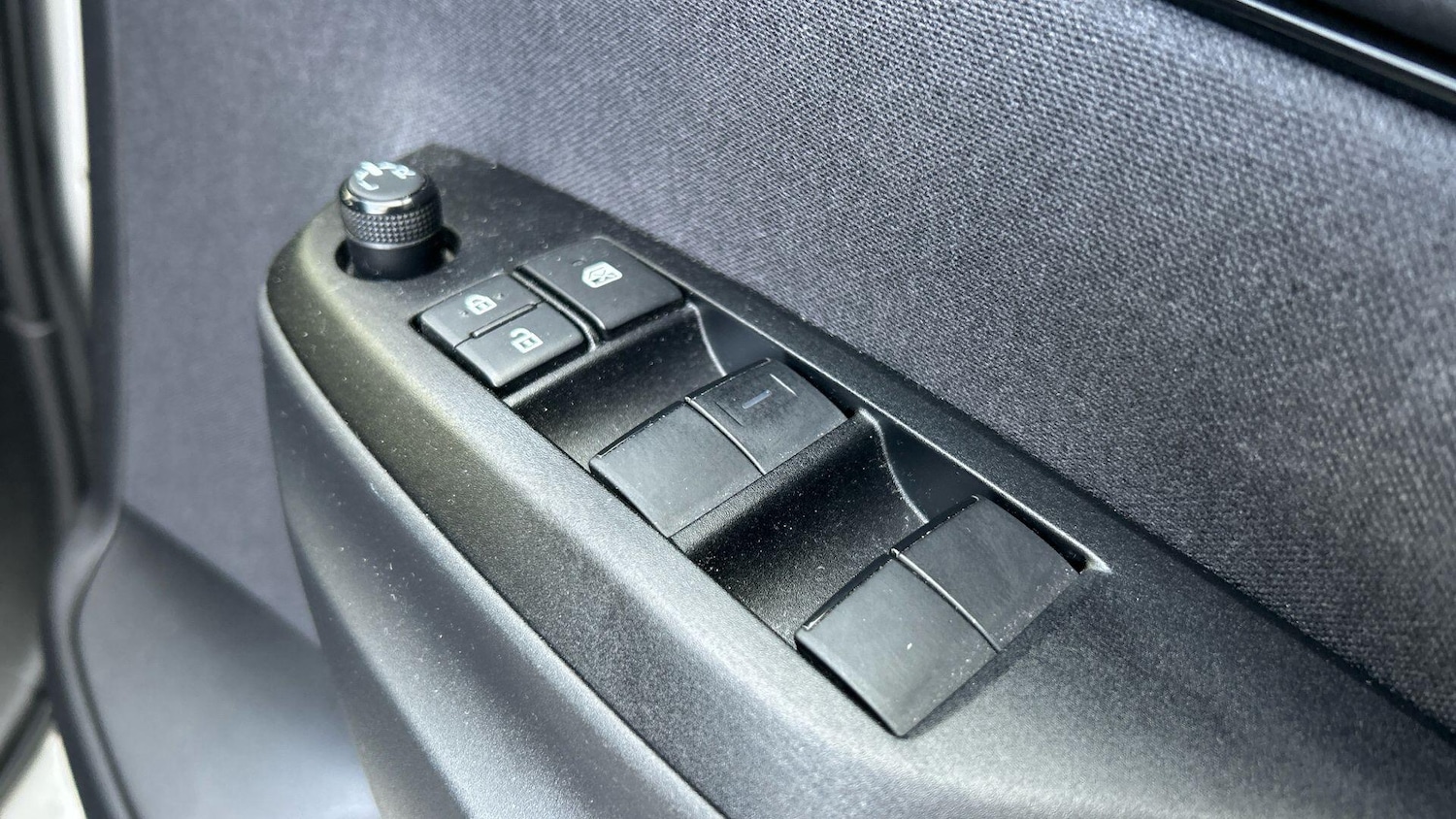 Used Toyota Yaris 2023 for sale - 78072661: Photo 33