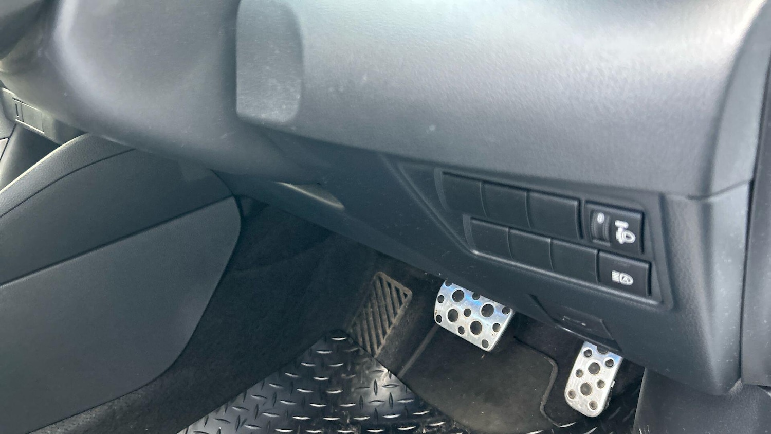 Used Toyota Yaris 2023 for sale - 78072661: Photo 34