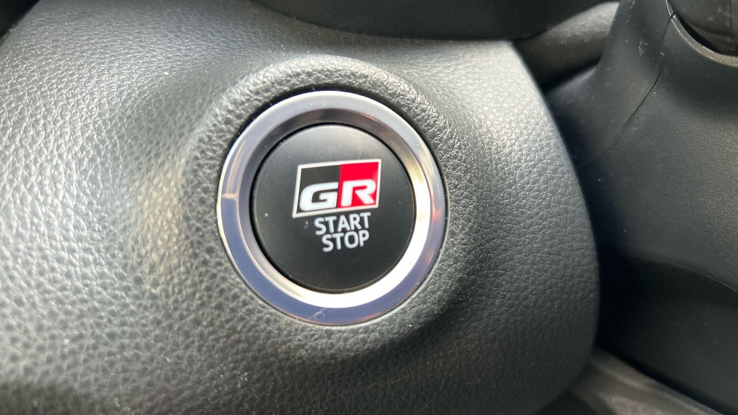 Used Toyota Yaris 2023 for sale - 78072661: Photo 38