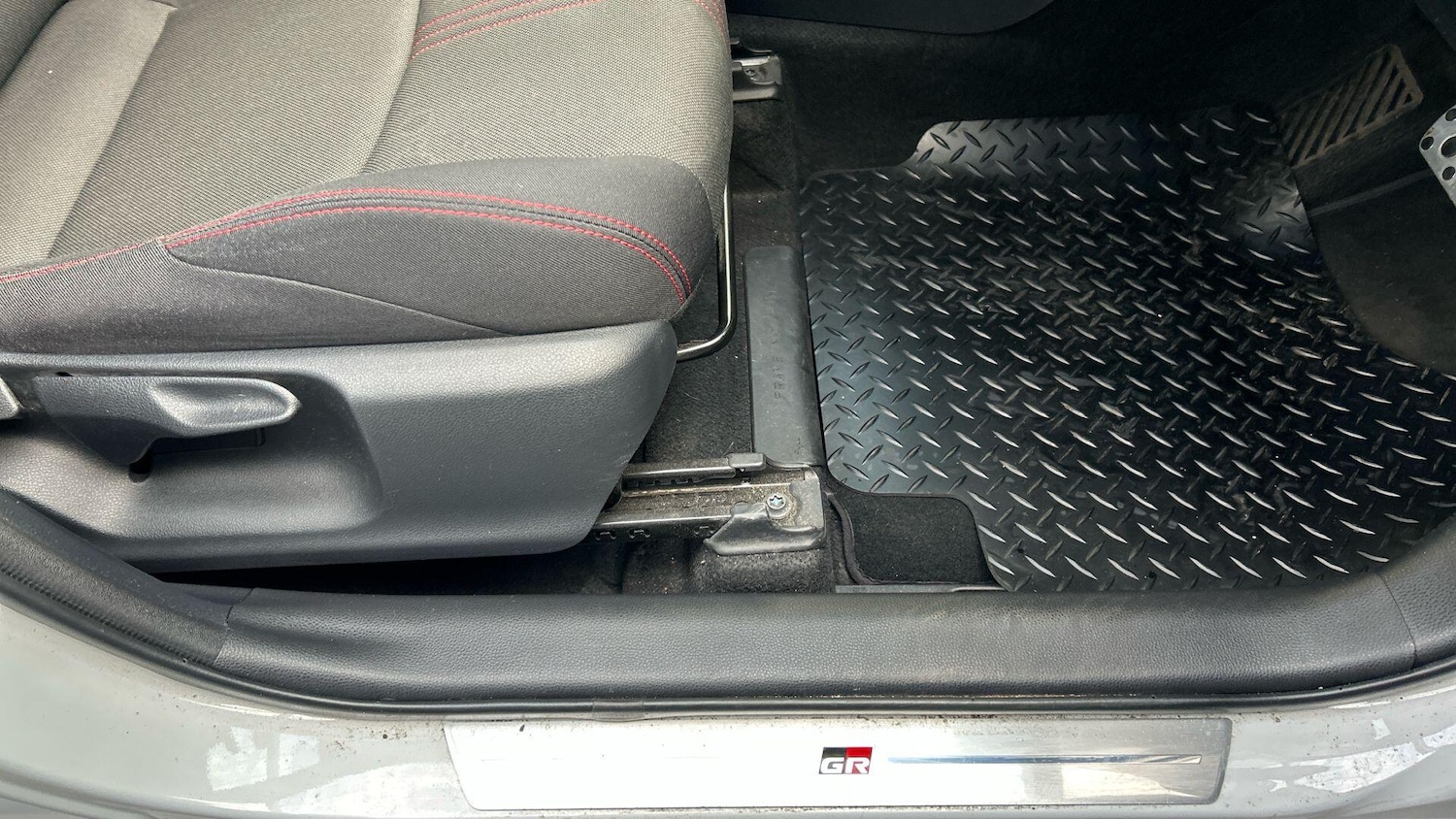 Used Toyota Yaris 2023 for sale - 78072661: Photo 39