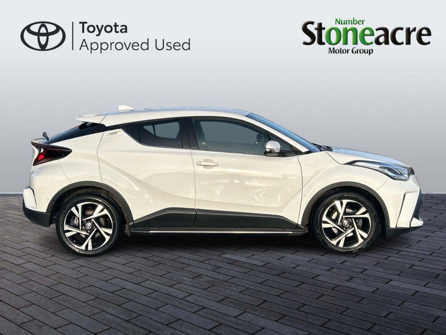 Used Toyota C-HR 2022 for sale - 77190641: Photo 2