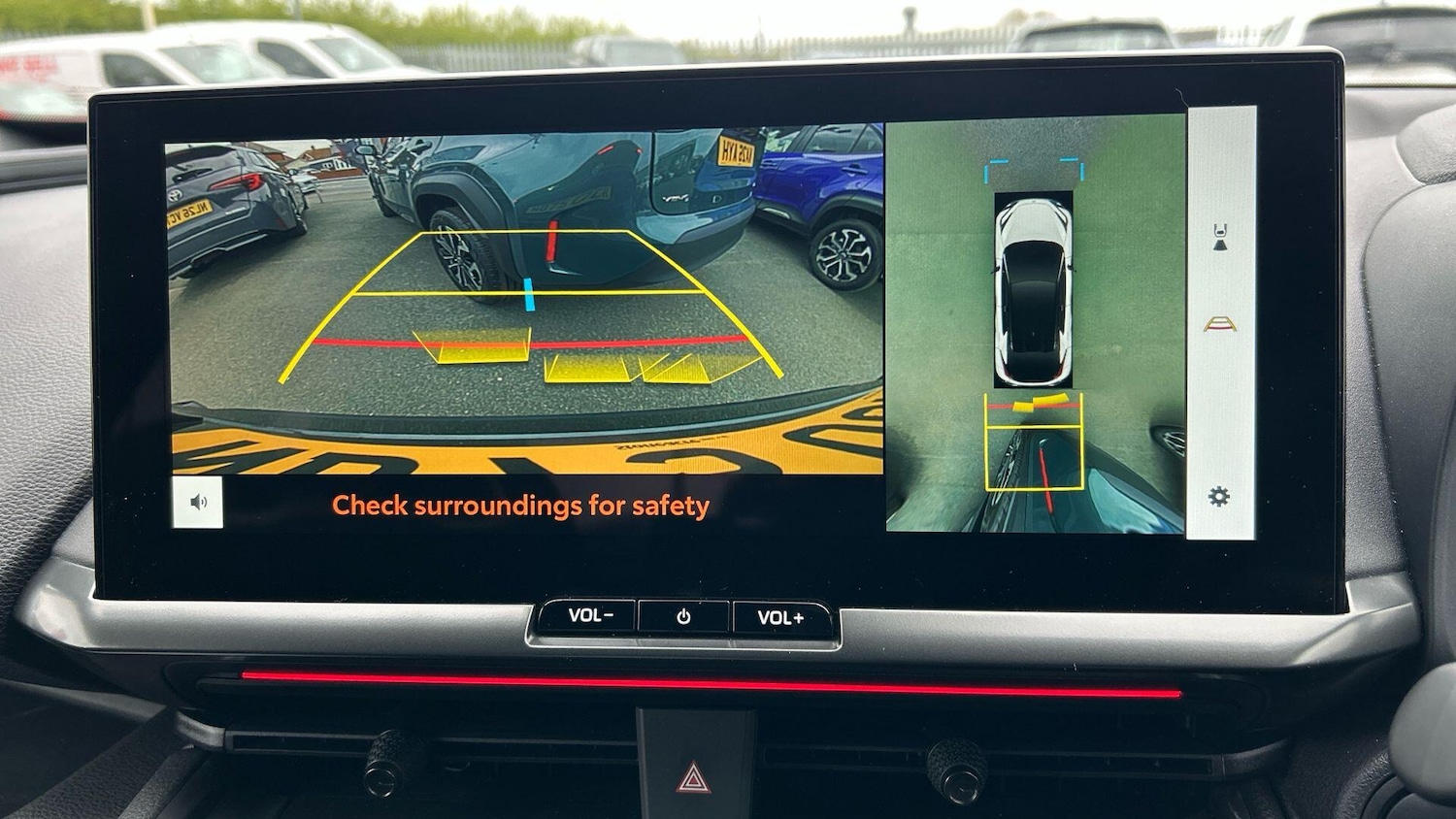 Used Toyota C-HR 2025 for sale - 78100069: Photo 25