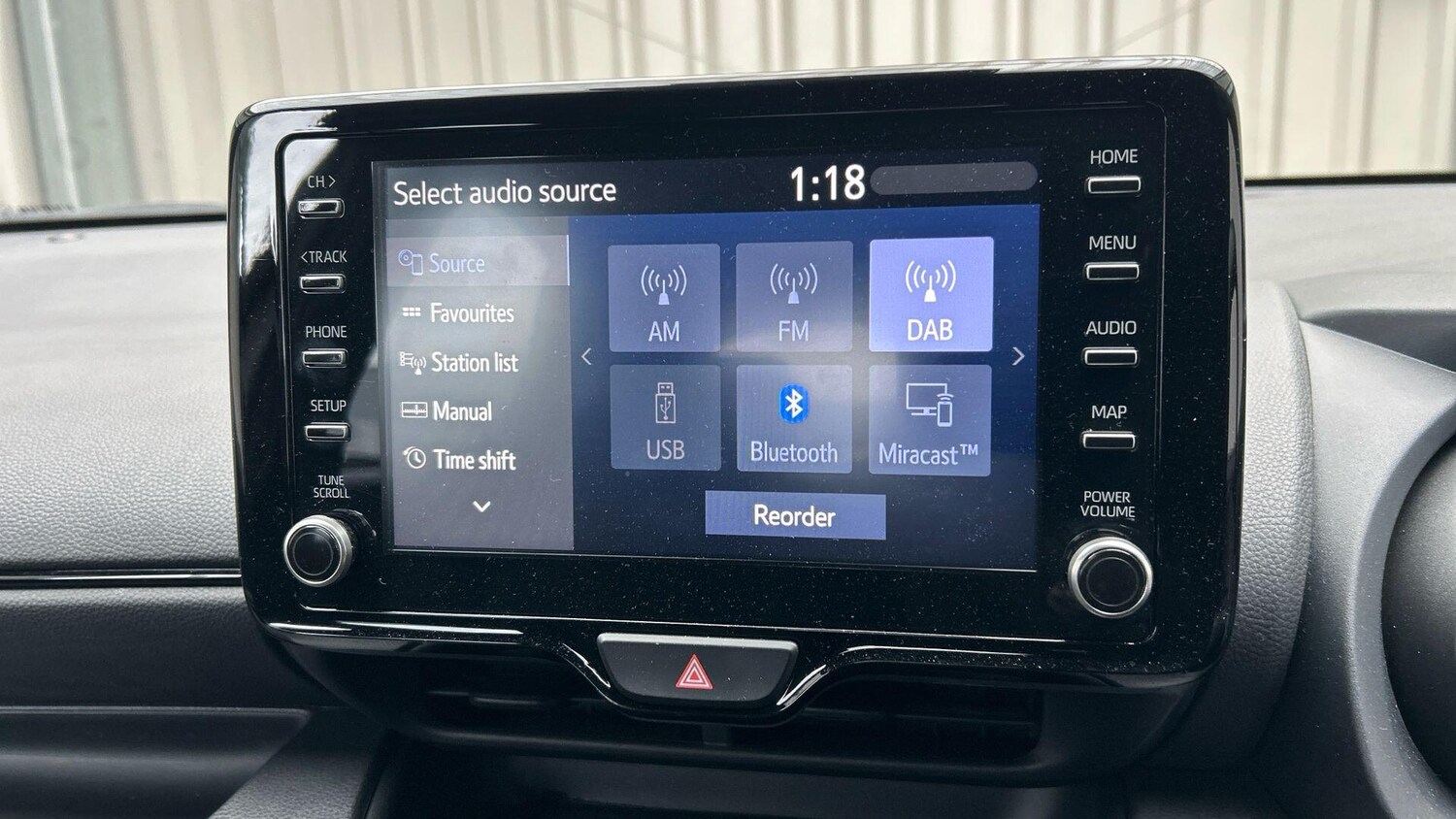 Used Toyota Yaris 2023 for sale - 77598641: Photo 24