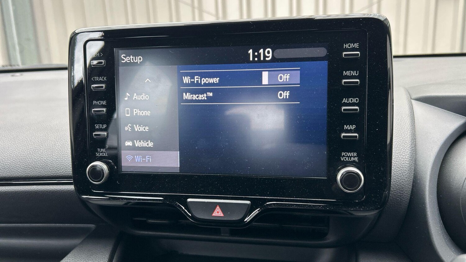 Used Toyota Yaris 2023 for sale - 77598641: Photo 28