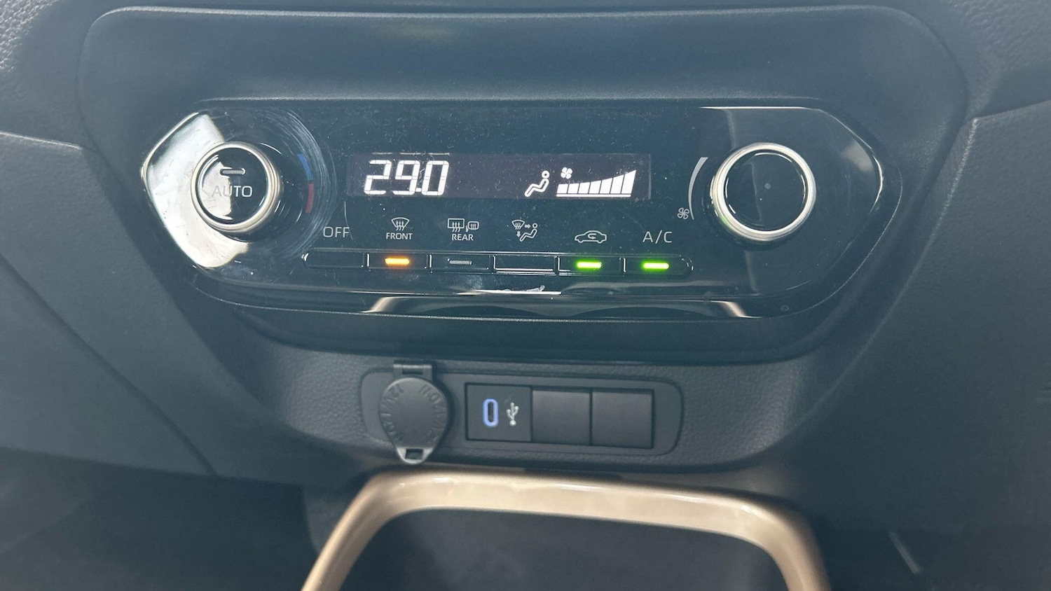 Used Toyota Aygo X 2024 for sale - 77646695: Photo 28