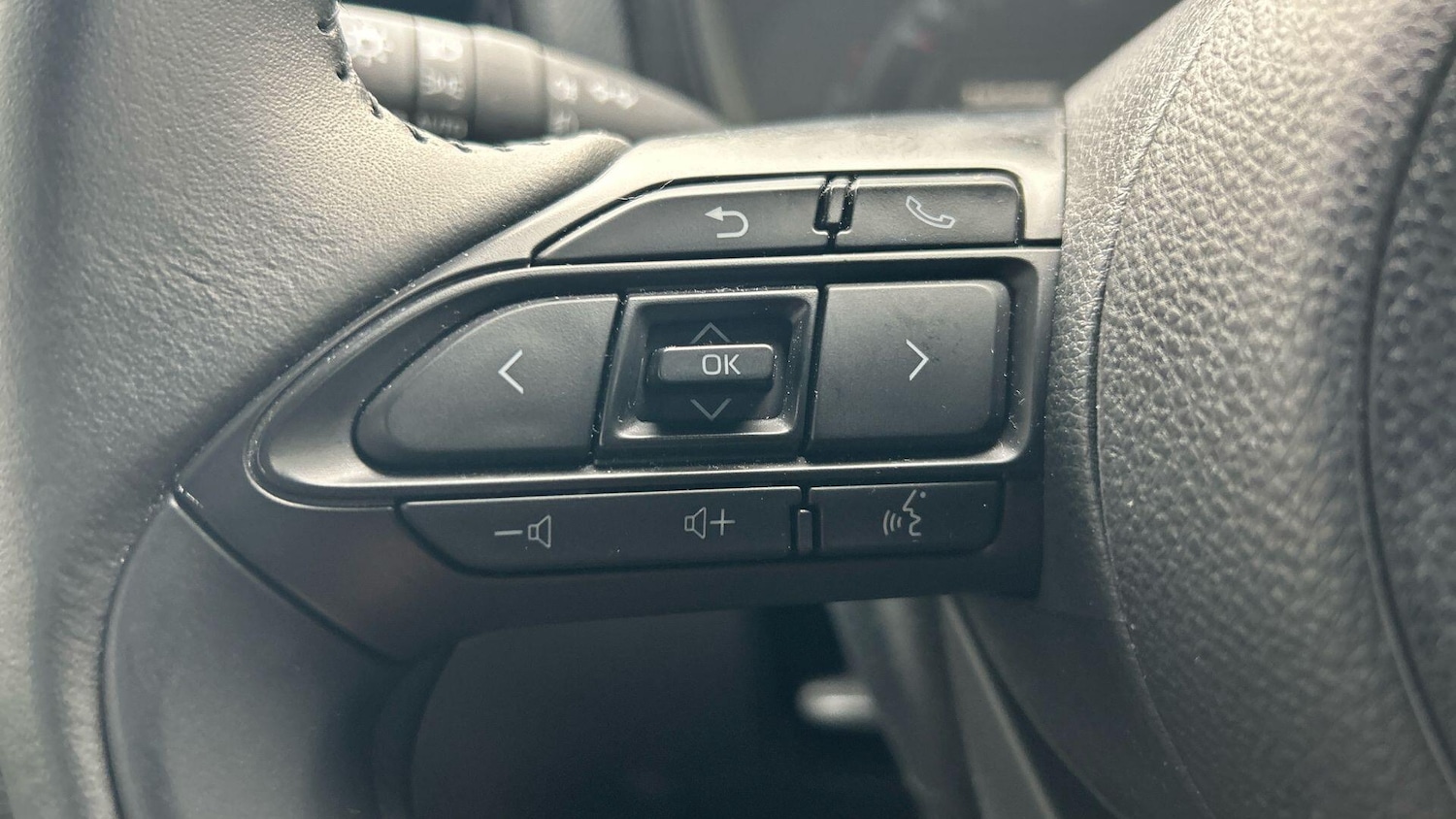 Used Toyota Aygo X 2024 for sale - 77646695: Photo 30