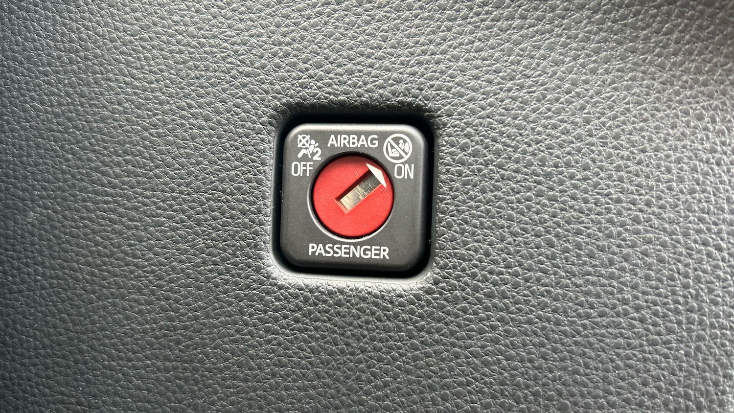 Used Toyota Aygo X 2024 for sale - 77646695: Photo 36