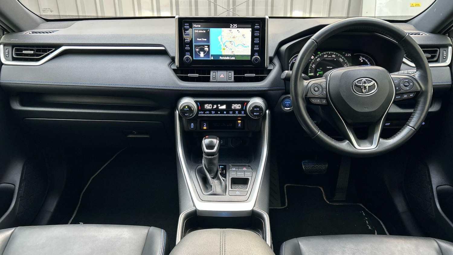 Used Toyota RAV4 2021 for sale - 76689241: Photo 9