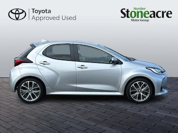 Used Toyota Yaris 2024 for sale - 75623246: Photo