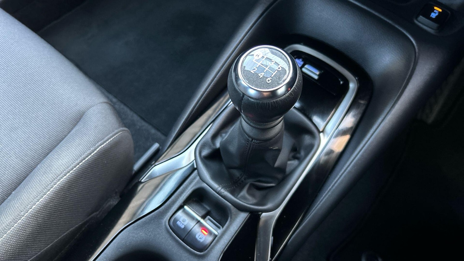 Used Toyota Corolla 2019 for sale - 76996830: Photo 33