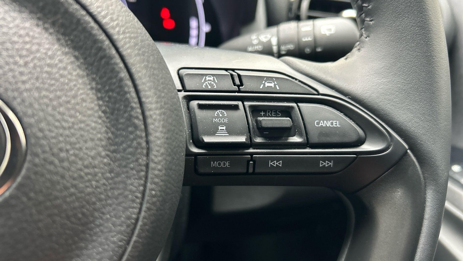 Used Toyota Yaris Cross 2025 for sale - 76123054: Photo 33