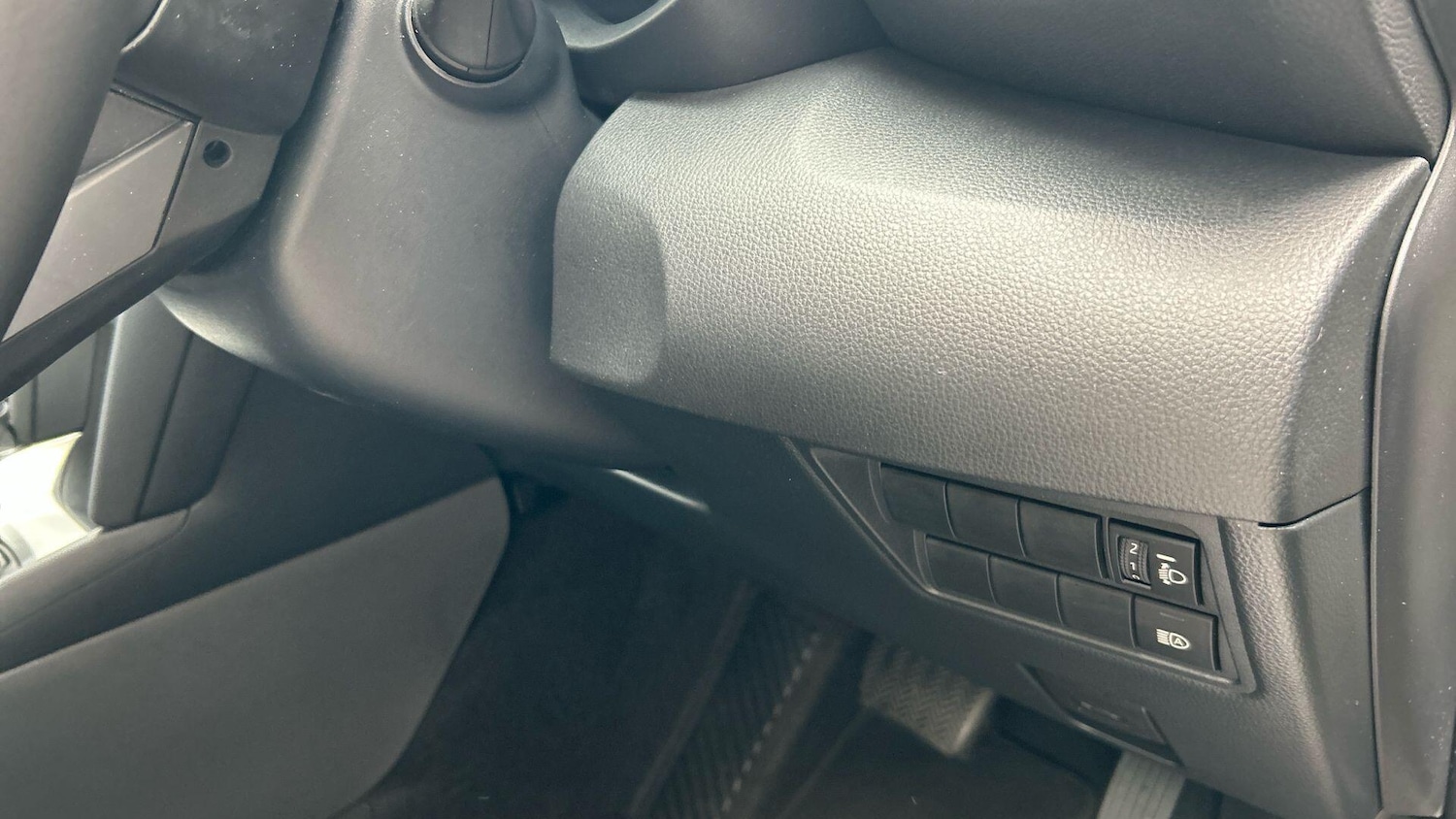 Used Toyota Yaris Cross 2025 for sale - 76123054: Photo 40