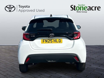 Used Toyota Yaris 2012 for sale - 78843381: Photo