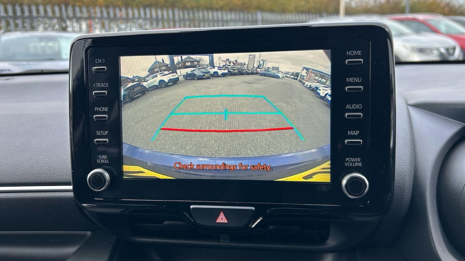 Used Toyota Yaris 2022 for sale - 76538911: Photo 11