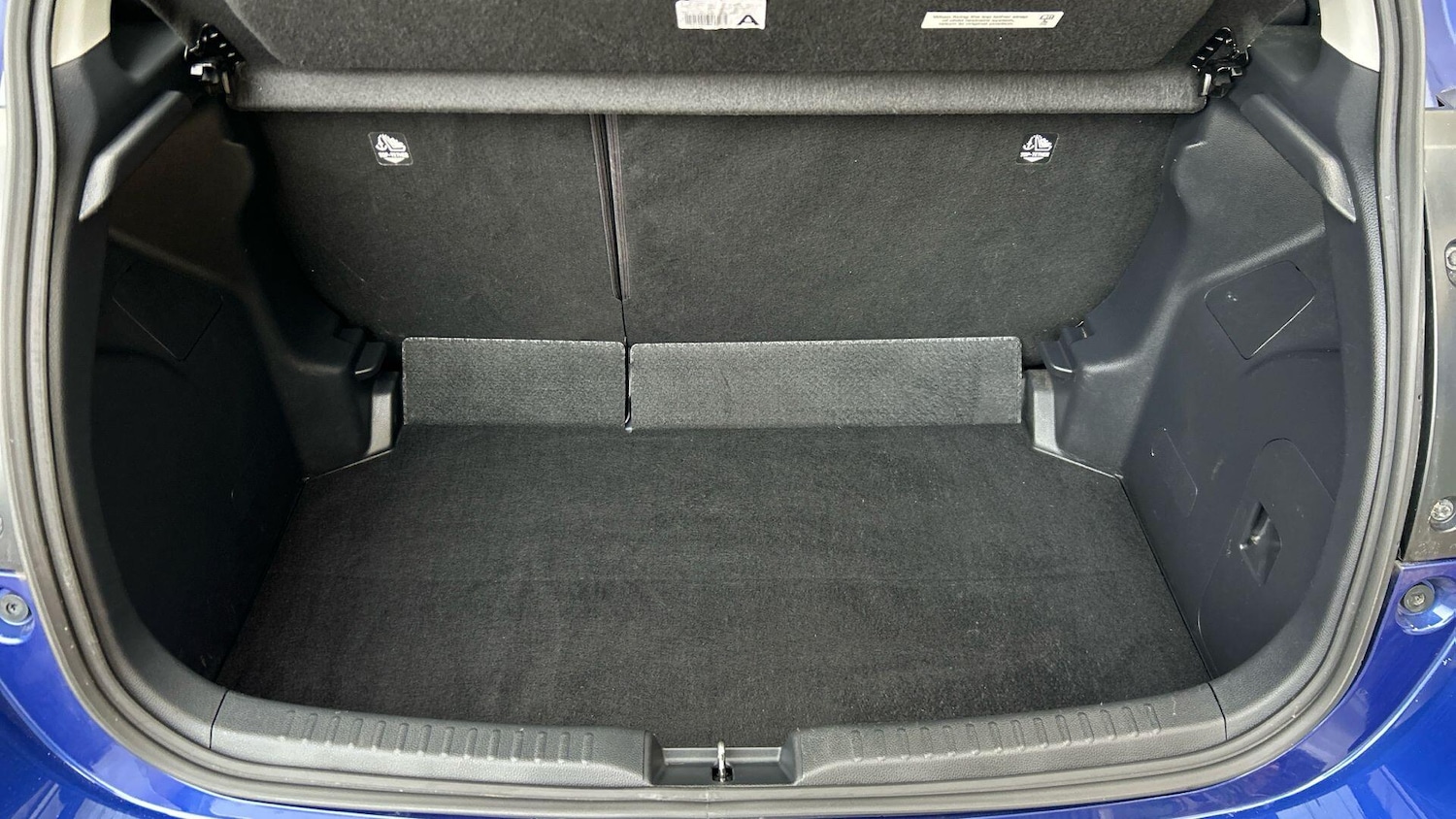 Used Toyota Yaris 2022 for sale - 76538911: Photo 18