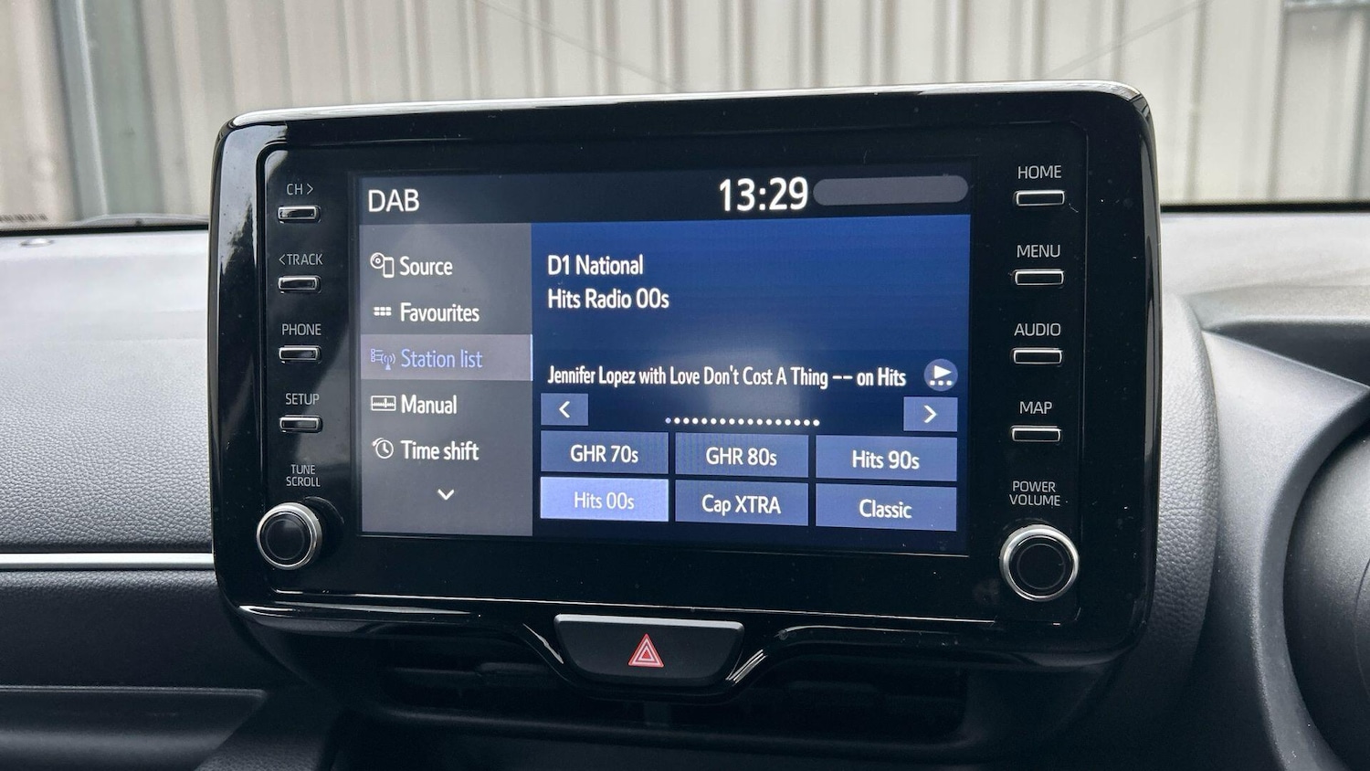 Used Toyota Yaris 2022 for sale - 76538911: Photo 23