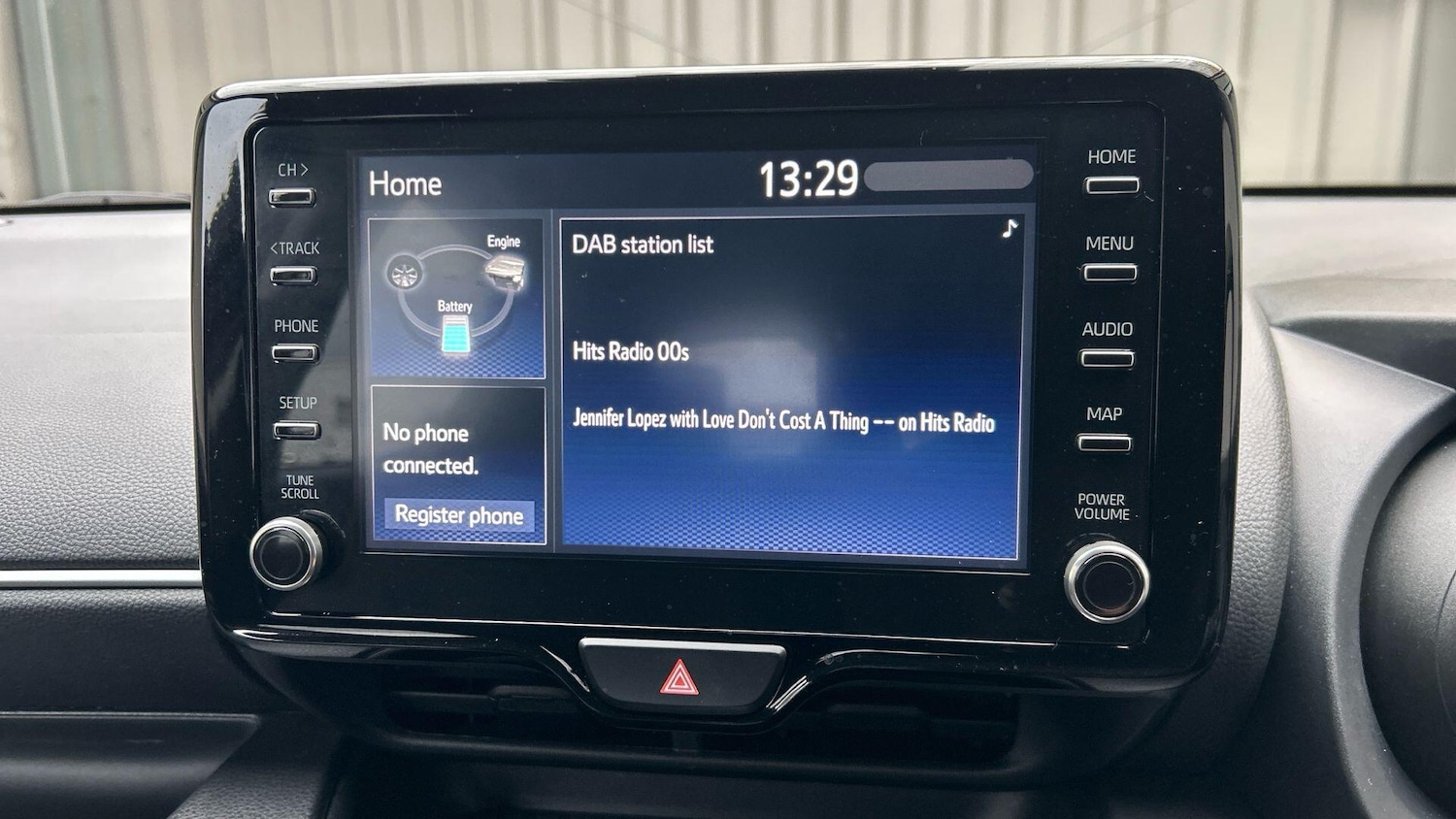 Used Toyota Yaris 2022 for sale - 76538911: Photo 25