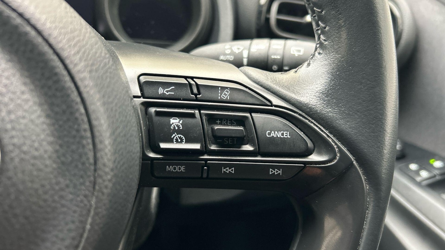 Used Toyota Yaris 2022 for sale - 76538911: Photo 34