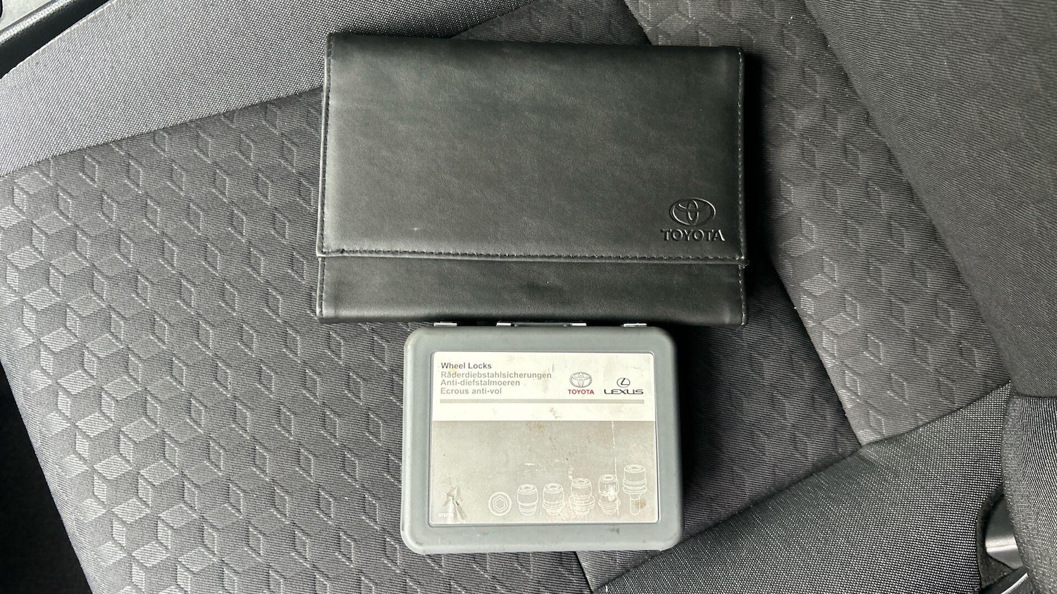 Used Toyota Yaris 2022 for sale - 76538911: Photo 41