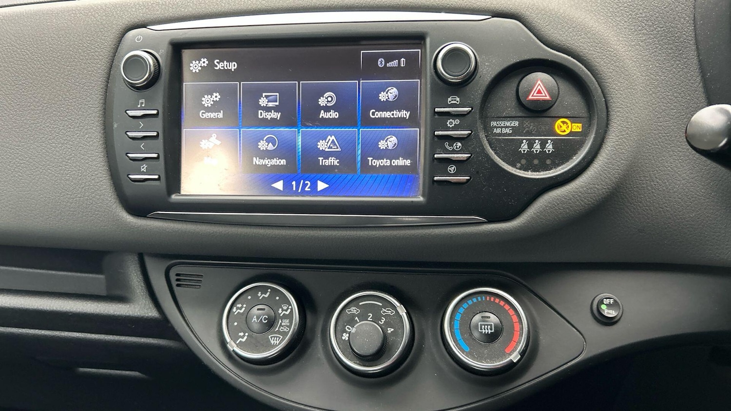 Used Toyota Yaris 2018 for sale - 76549886: Photo 30