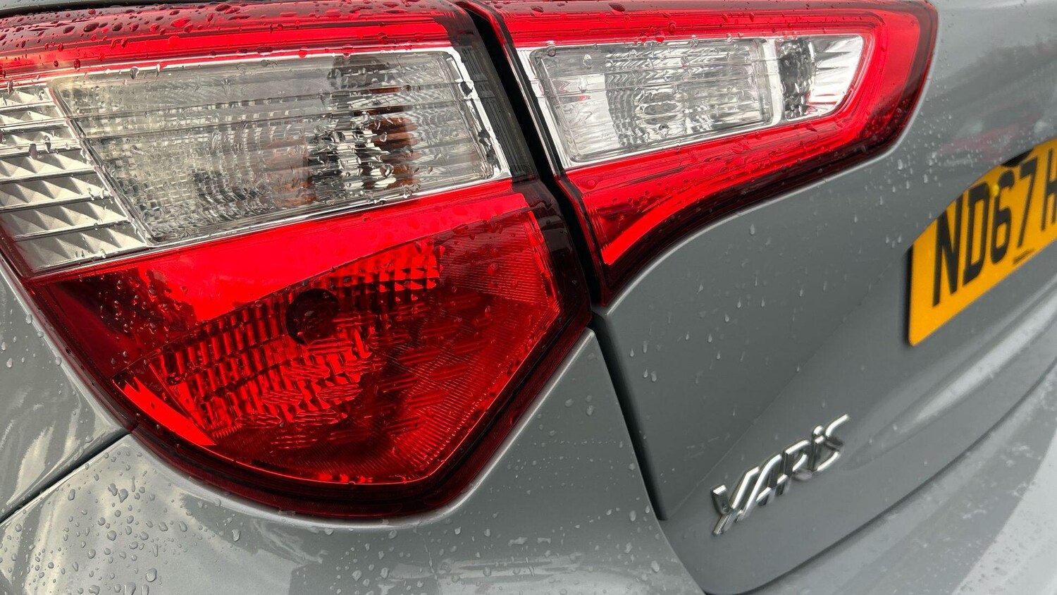 Used Toyota Yaris 2018 for sale - 76549886: Photo 45