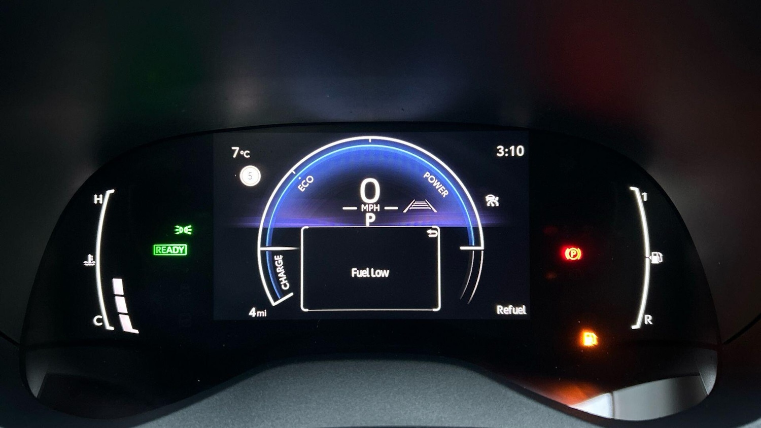 Used Toyota Yaris 2025 for sale - 76825247: Photo 13