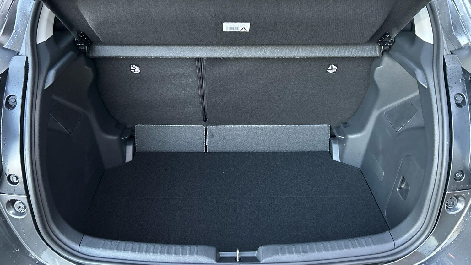 Used Toyota Yaris 2025 for sale - 76825247: Photo 18