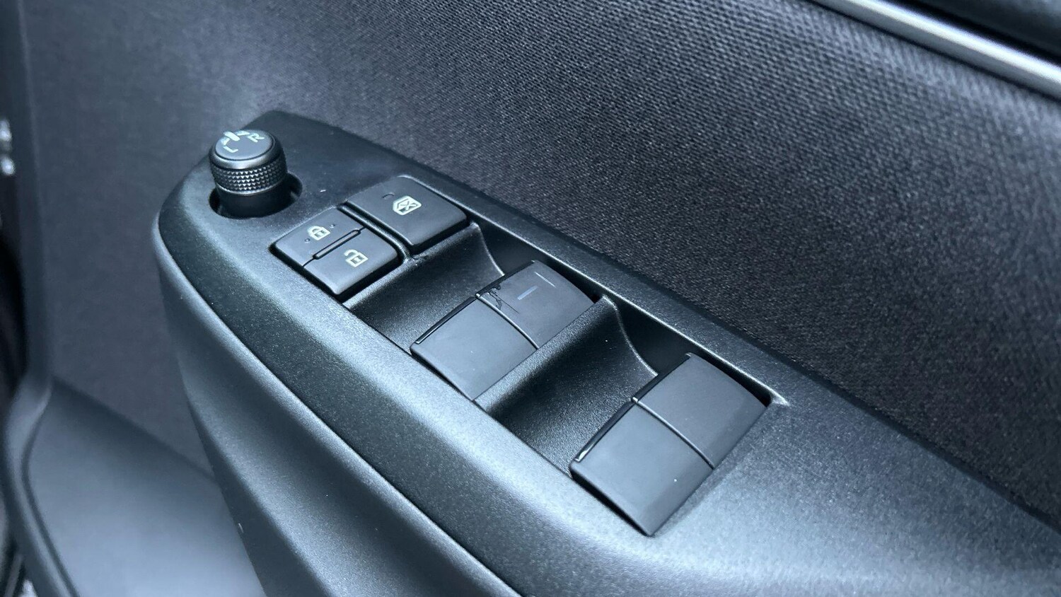 Used Toyota Yaris 2025 for sale - 76825247: Photo 36