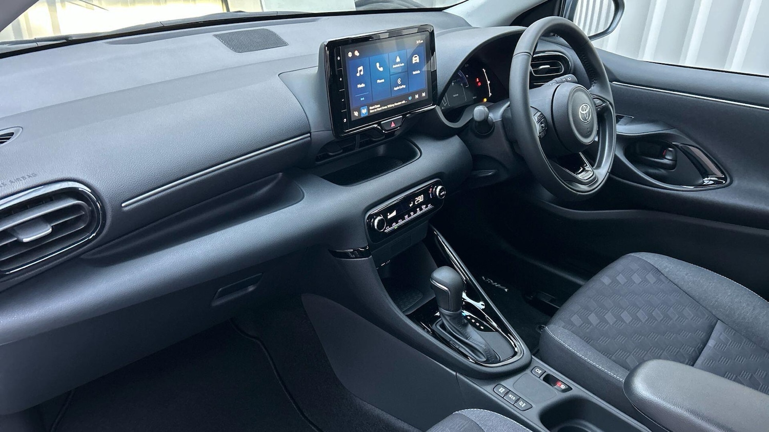 Used Toyota Yaris 2025 for sale - 76825247: Photo 39