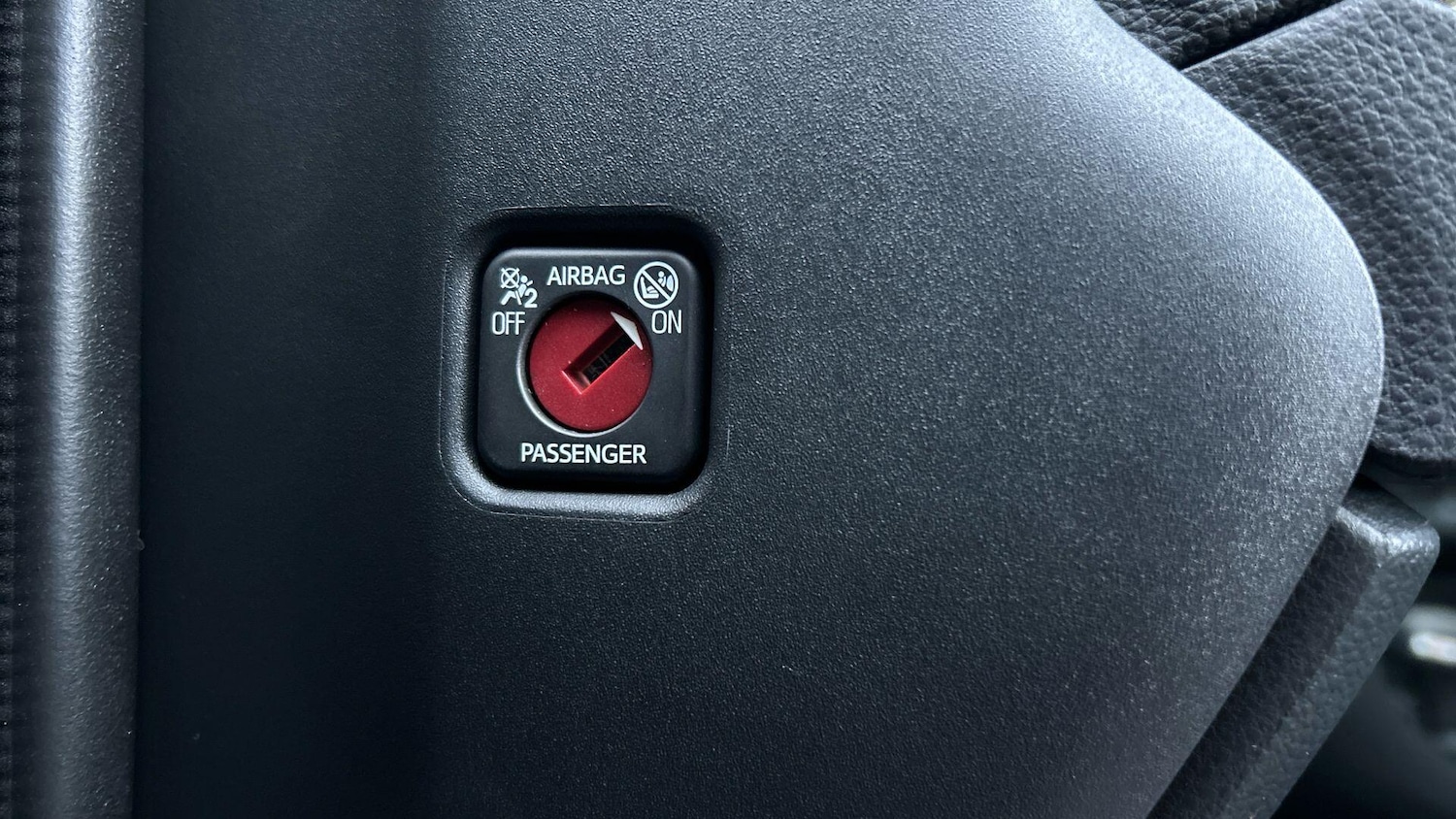 Used Toyota Yaris 2025 for sale - 76825247: Photo 40