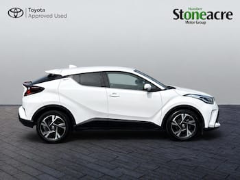 Used Toyota C-HR 2023 for sale - 79645675: Photo