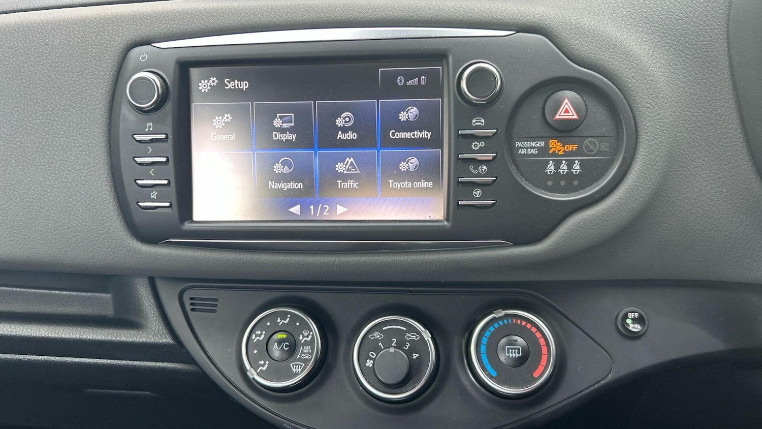 Used Toyota Yaris for sale - 77825066: Photo 31