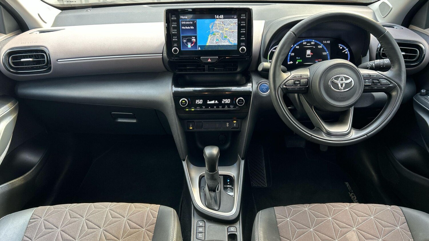 Used Toyota Yaris Cross 2023 for sale - 78185419: Photo 11