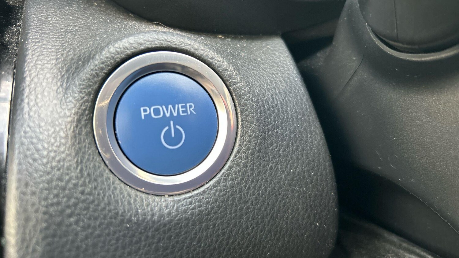 Used Toyota Yaris Cross 2023 for sale - 78185419: Photo 37