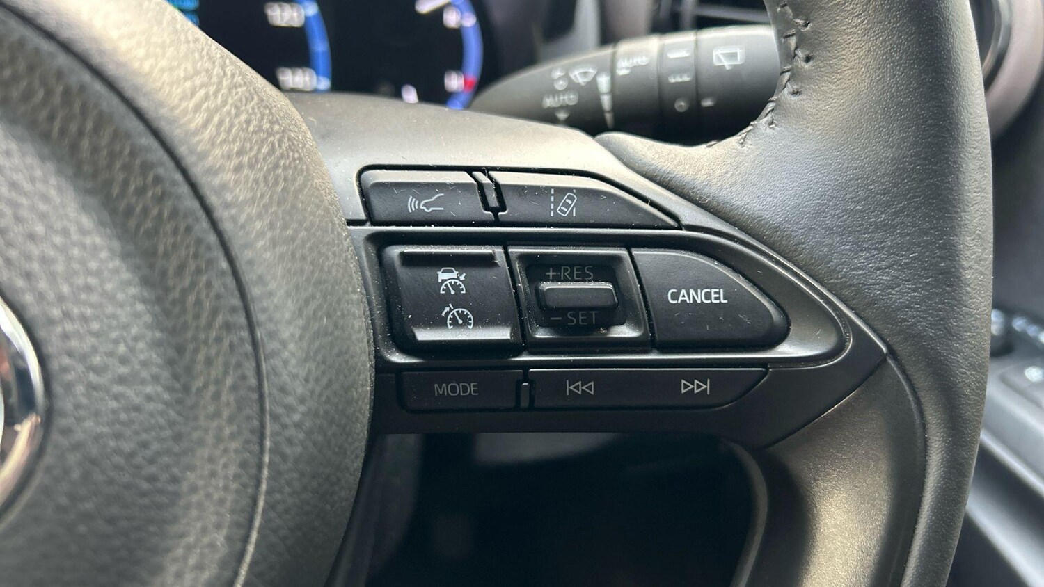 Used Toyota Yaris Cross 2023 for sale - 78185419: Photo 39